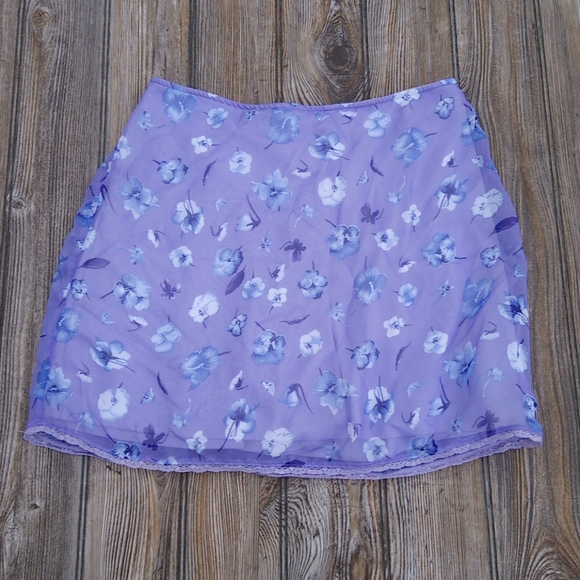 Vintage Floral Sheer Lace Trim Lined Skort Skirt - Picture 2 of 11